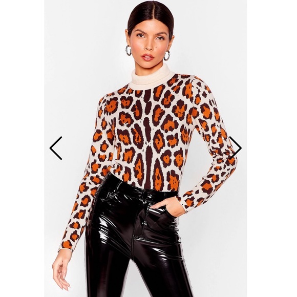NASTY GAL LEOPARD KNITTED BACKLESS TOP - Picture 4 of 10